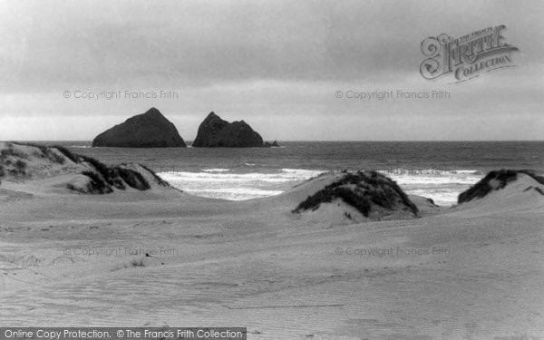 Photo of Holywell Bay, Gull Rocks c.1960