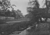 Village 1914, Holywell