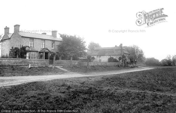 Photo of Holywell, Village 1914