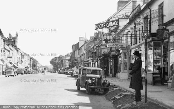 Photo of Honiton, High Street c.1950