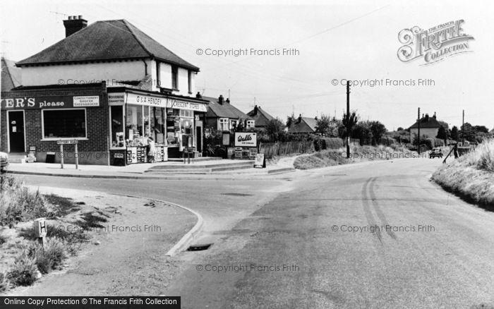 Photo of Hoo, The Crescent, Main Road c.1960