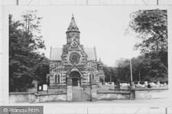 St Paul's Parish Church c.1960, Hooton