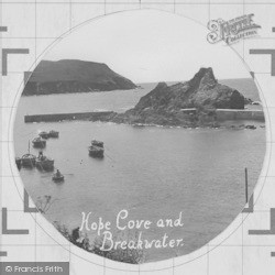 And Breakwater 1925, Hope Cove