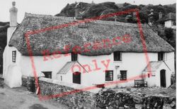 Thatched Cottage c.1965, Hope Cove