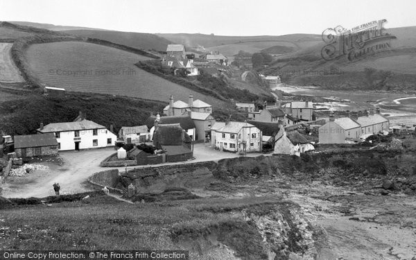 Photo of Hope Cove, Village 1922