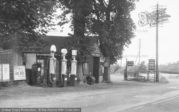 Photo of Hope Under Dinmore, Markhams Filling Station c.1955