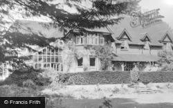 Whinrig Guest House c.1955, Horam
