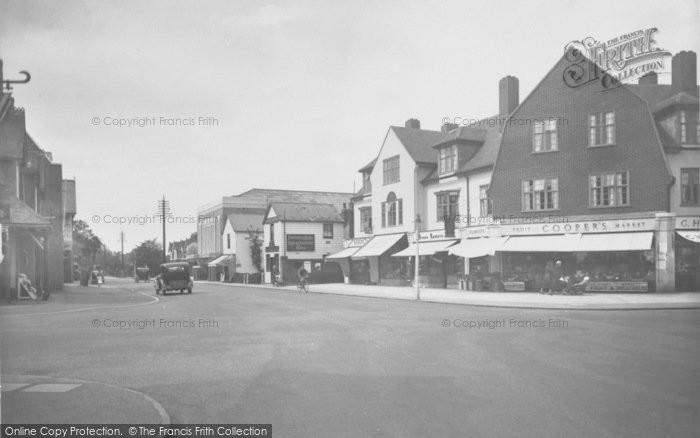 Photo of Horley, Central Buildings, Victoria Road 1935