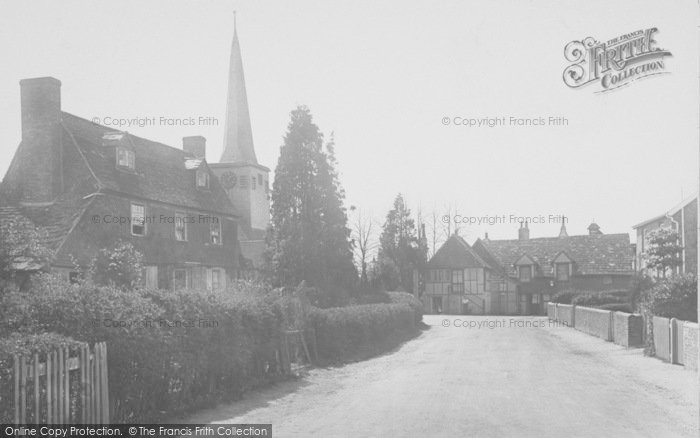 Photo of Horley, Church Road And Six Bells Hotel 1922
