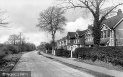 Massetts Road 1928, Horley