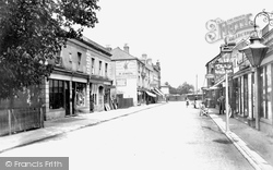 Station Road 1905, Horley