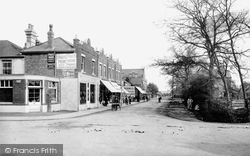 Victoria Road 1905, Horley