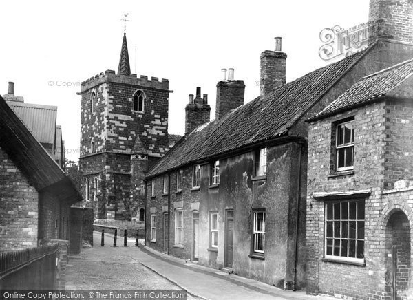 Photo of Horncastle, St Mary's Square c.1955