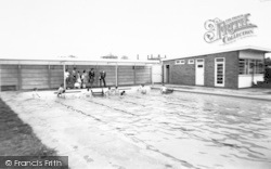 Swimming Pool c.1965, Horncastle