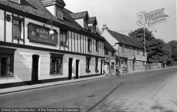 Photo of Hornchurch, High Street towards Upminster c1950