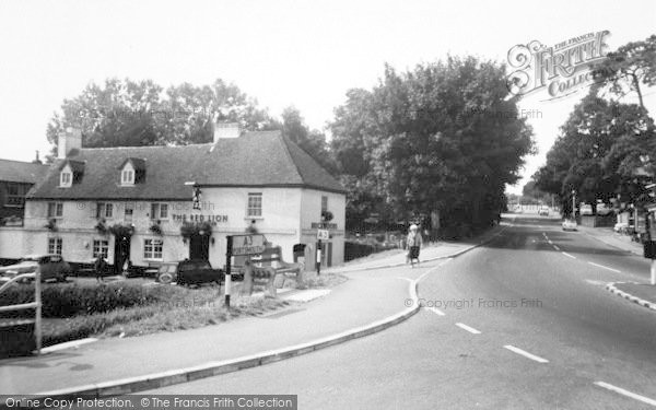 Photo of Horndean, The Red Lion c.1965