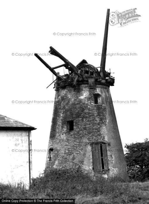 Photo of Horndean, The Windmill c.1955