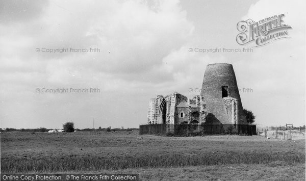 Photo of Horning, St Benet's Abbey c.1965