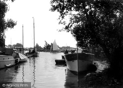 The Broads c.1965, Horning