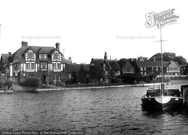 Photo of Horning, The Swan c.1965