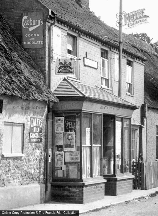 Photo of Horning, The Village Shop 1921