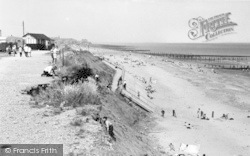 The Beach c.1960, Hornsea