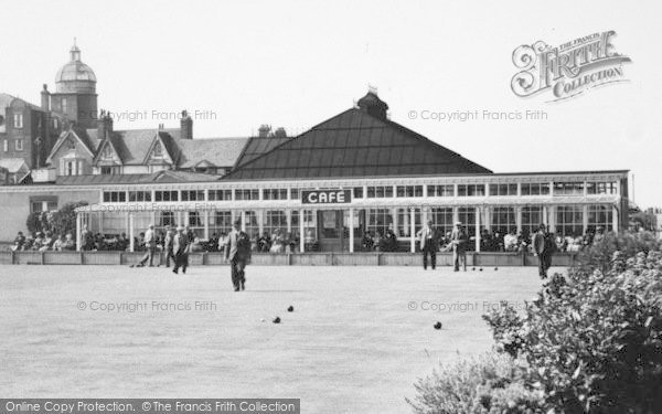Photo of Hornsea, The Bowling Greens And Floral Hall c.1950