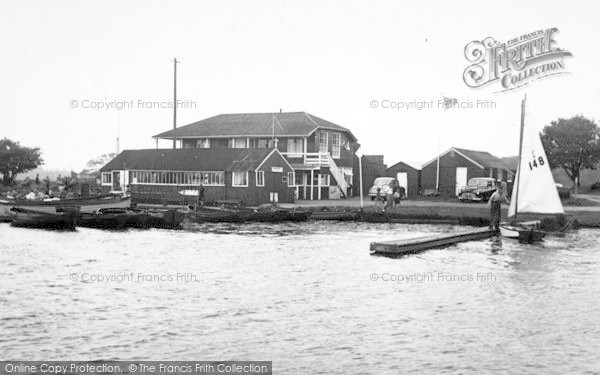 Photo of Hornsea, The Mere c.1955