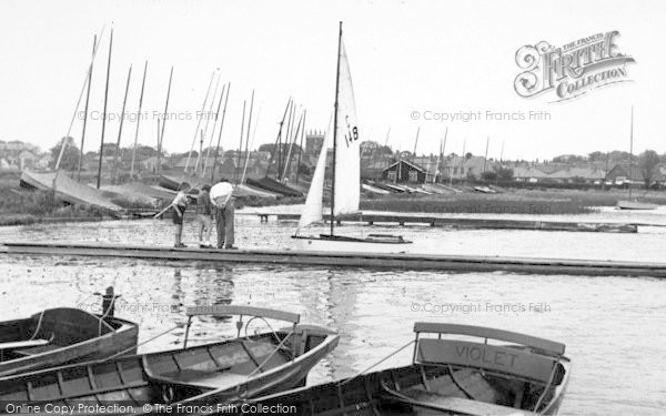 Photo of Hornsea, The Mere c.1955