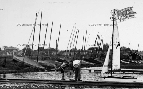 Photo of Hornsea, The Mere c.1955