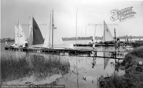 Photo of Hornsea, The Mere c.1960