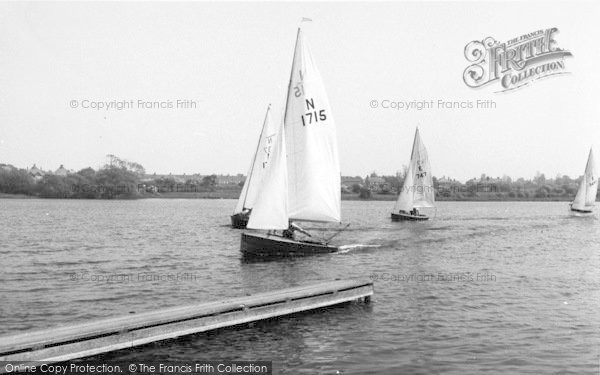 Photo of Hornsea, The Mere c.1960