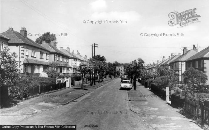 Photo of Horsforth, Brownberrie Walk c.1965