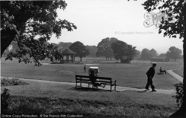 Photo of Horsforth, Horsforth Hall Park c.1955