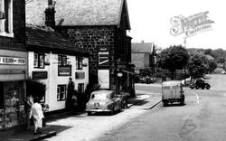 The Queen's Arms c.1960, Horsforth