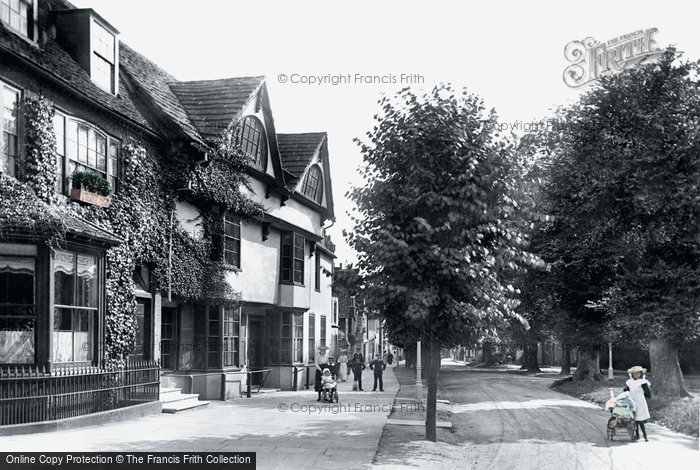 Photo of Horsham, Causeway House, The Causeway 1907