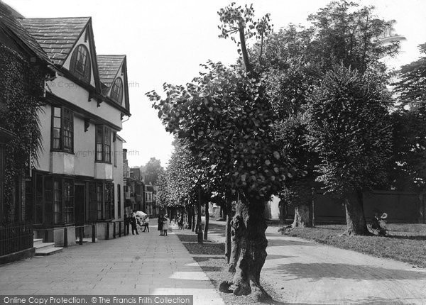 Photo of Horsham, Causeway House, The Causeway c.1910