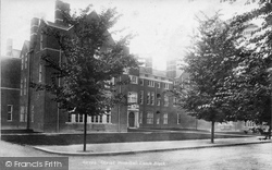 Christ's Hospital, Lamb Block 1902, Horsham