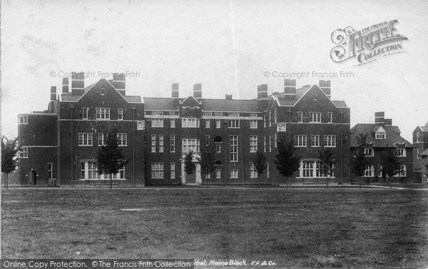 Photo of Horsham, Christ's Hospital, Maine Block 1902