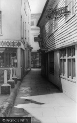 Colletts Alley c.1965, Horsham