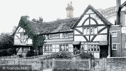 Cottages In North Street 1907, Horsham