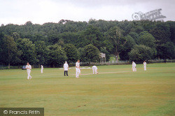 Cricket Club 2004, Horsham