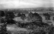 From Denne Park 1930, Horsham