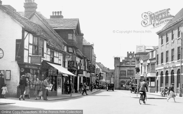 Photo of Horsham, Market Square c.1955