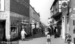 Middle Street c.1960, Horsham