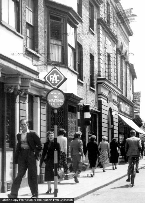 Photo of Horsham, Pedestrians In East Street c.1955