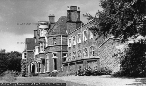 Photo of Horsham, Roffey Park Hostel c.1955