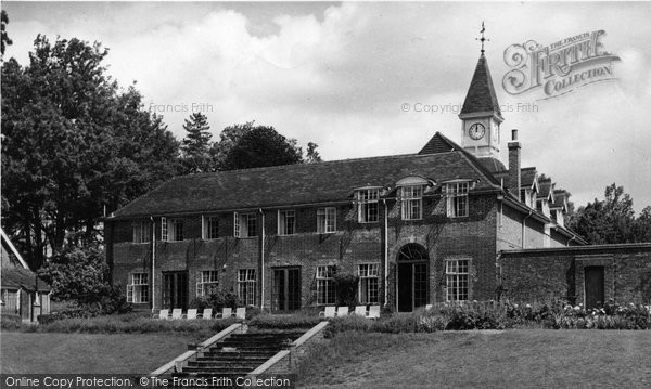 Photo of Horsham, Roffey Park, Institute Residence c.1955