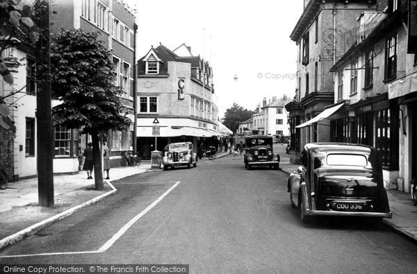 Photo of Horsham, South Street c.1960