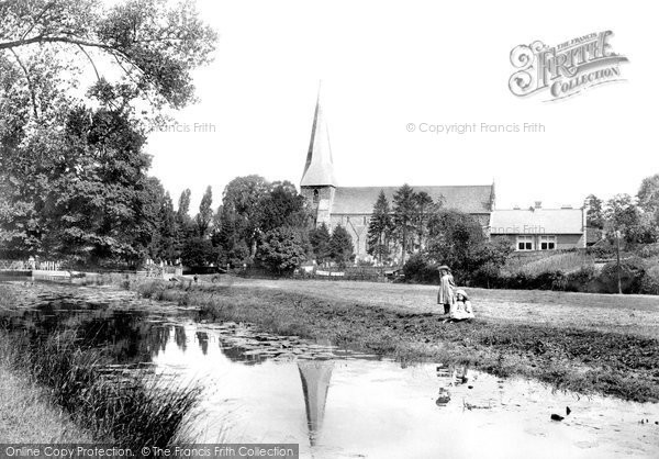 Photo of Horsham, St Mary's Church 1907
